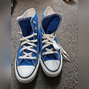 Size 4 convers